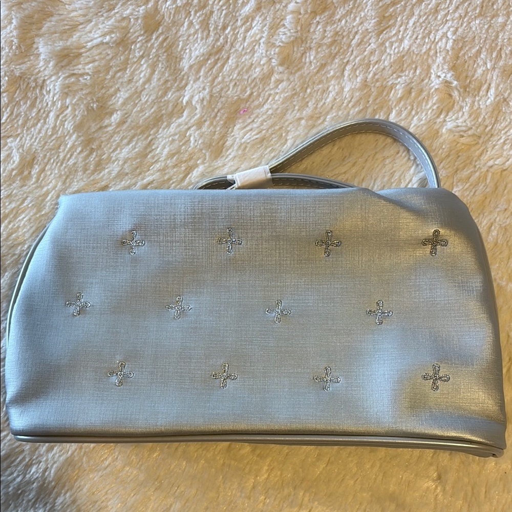 VINTAGE AVON SILVER CLUTCH/WRISTLET